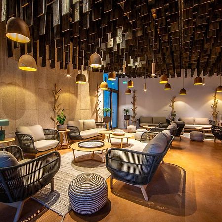 Hotel Ecolodgee Chasseneuil-du-Poitou Dış mekan fotoğraf