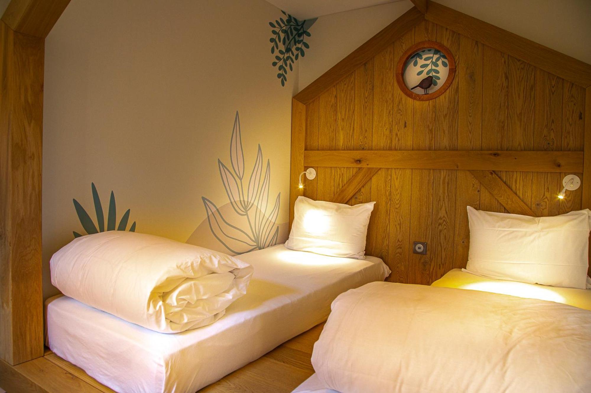 Hotel Ecolodgee Chasseneuil-du-Poitou Dış mekan fotoğraf